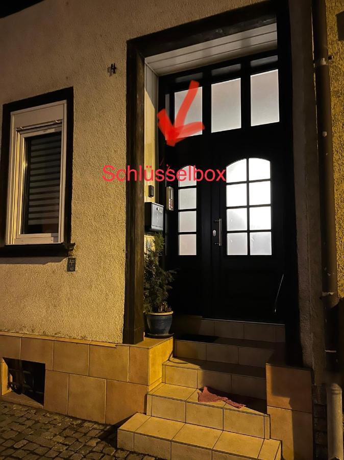 Delux Ferienwohnung Kunstgalerie Und Ilmradweg Kranichfeld Exterior foto