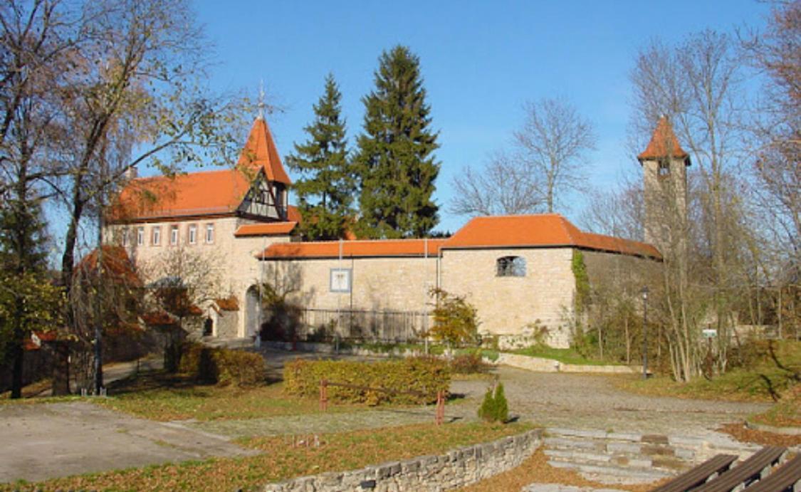 Delux Ferienwohnung Kunstgalerie Und Ilmradweg Kranichfeld Exterior foto